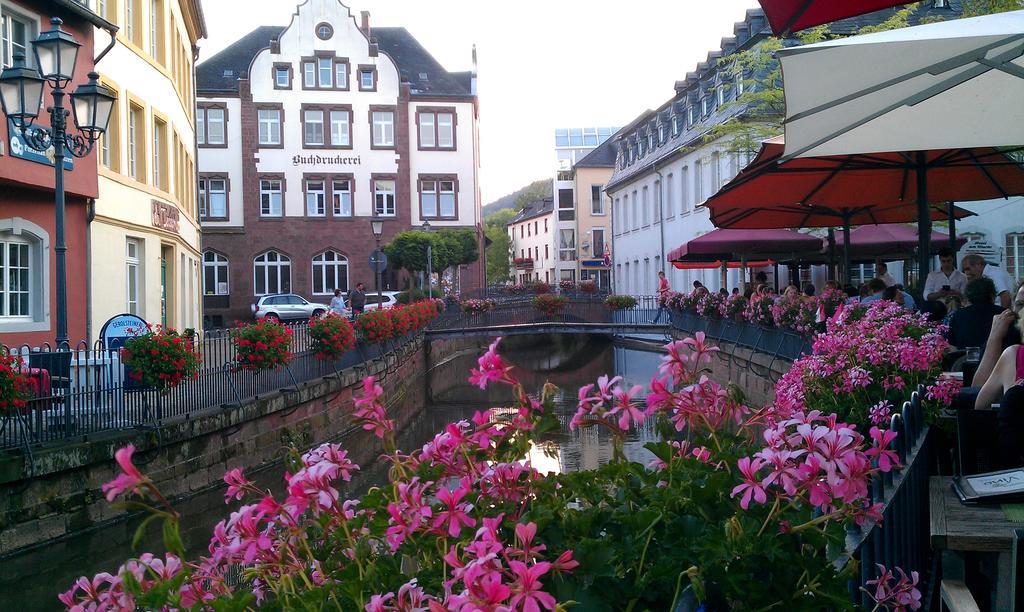 Haus Sonnenschein Appartement Wiltingen Buitenkant foto